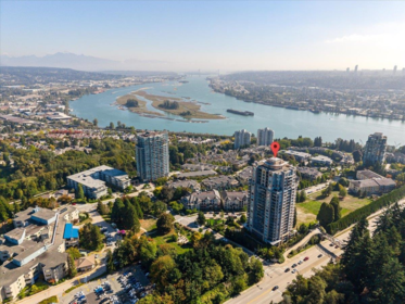 402 280 Ross Drive, New Westminster, BC, New Westminster — Apartment/Condo for sale