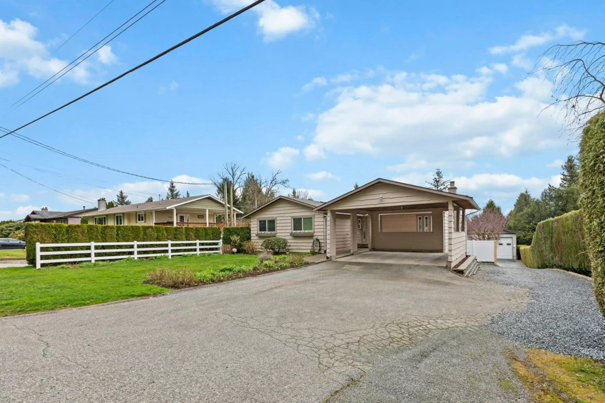 Exterior Rear Photo of 29288 Duncan Avenue, Abbotsford, BC