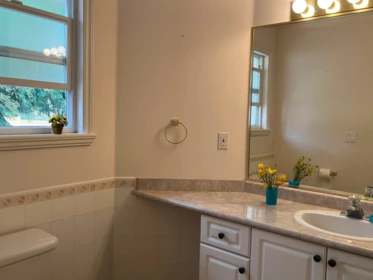 Hallway Photo of 3147 Silverthrone Drive, Coquitlam, BC