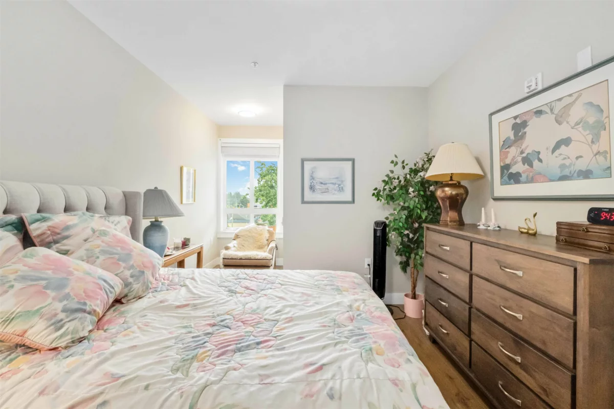 Outdoor Patio Photo of 412 12460 191 Street, Pitt Meadows, BC