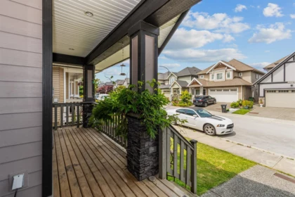21048 80a Avenue, Langley, BC, Langley — Single Family Residence for sale