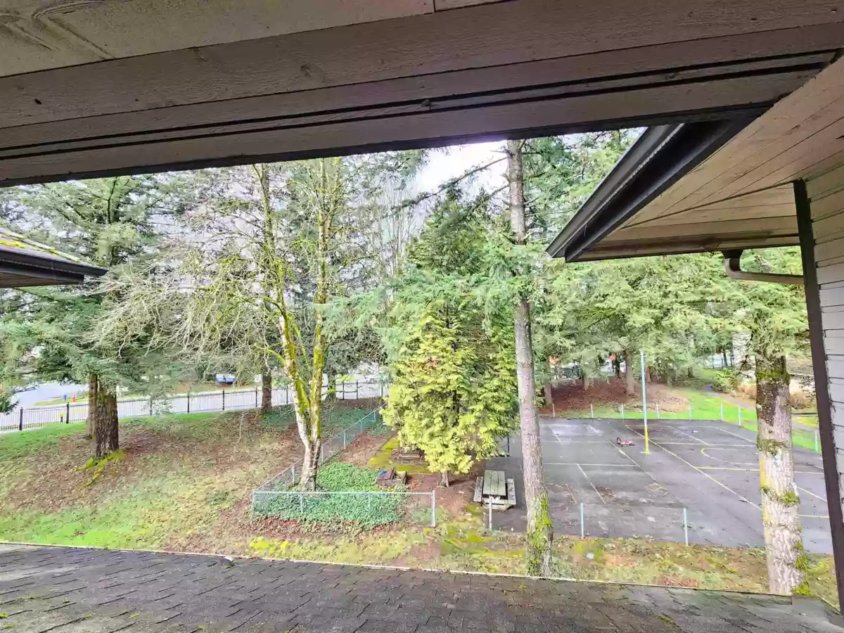 Family Room Photo of 10539 Holly Park Lane, Surrey, BC