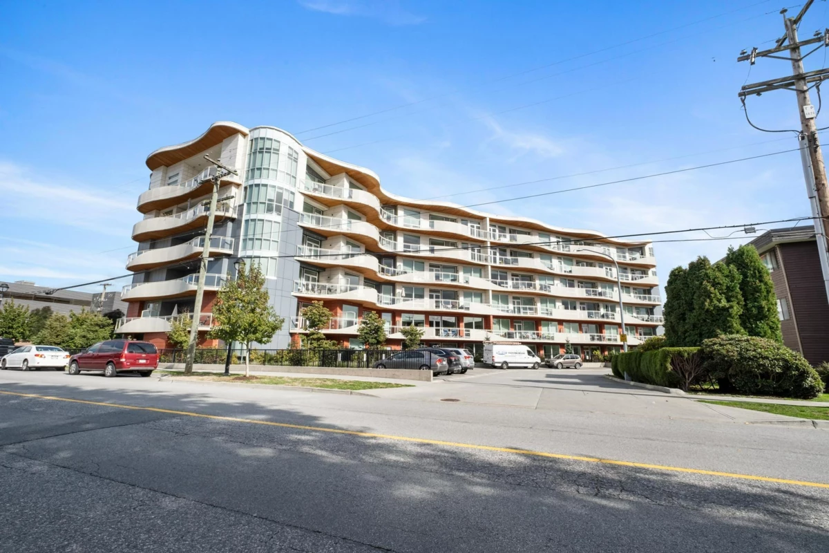 Exterior Rear Photo of 511 20416 Park Avenue, Langley, BC