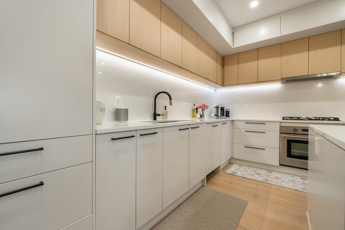 Primary Bedroom Photo of 511 20416 Park Avenue, Langley, BC