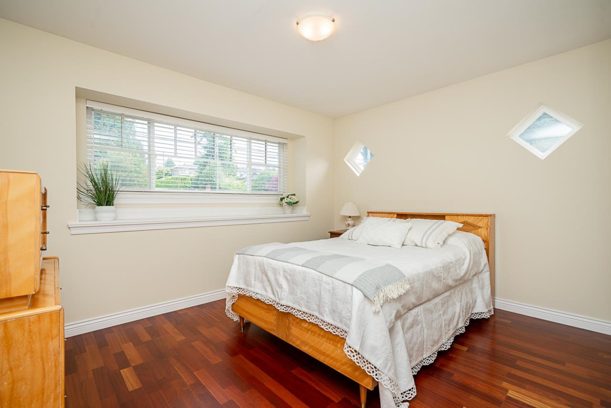 Garage Interior Photo of 5498 Venables Street, Burnaby, BC