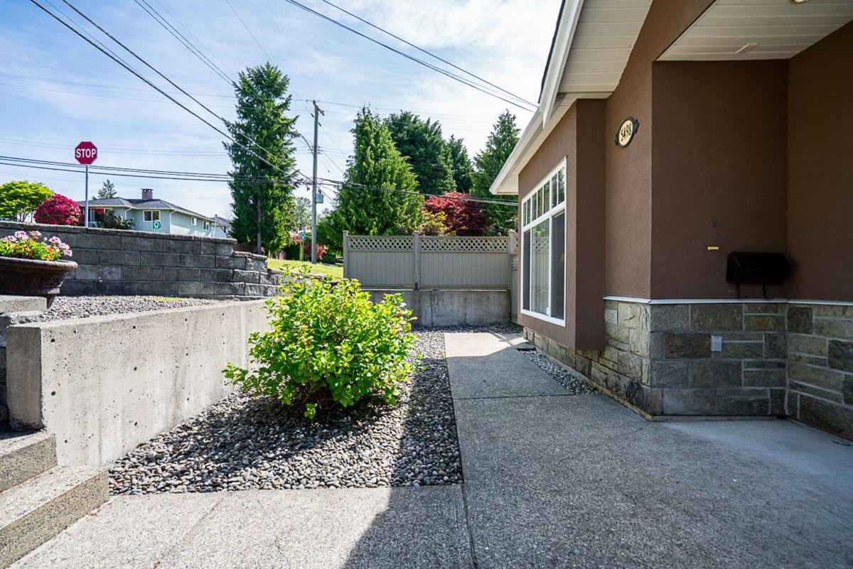 Living Room Photo of 5498 Venables Street, Burnaby, BC
