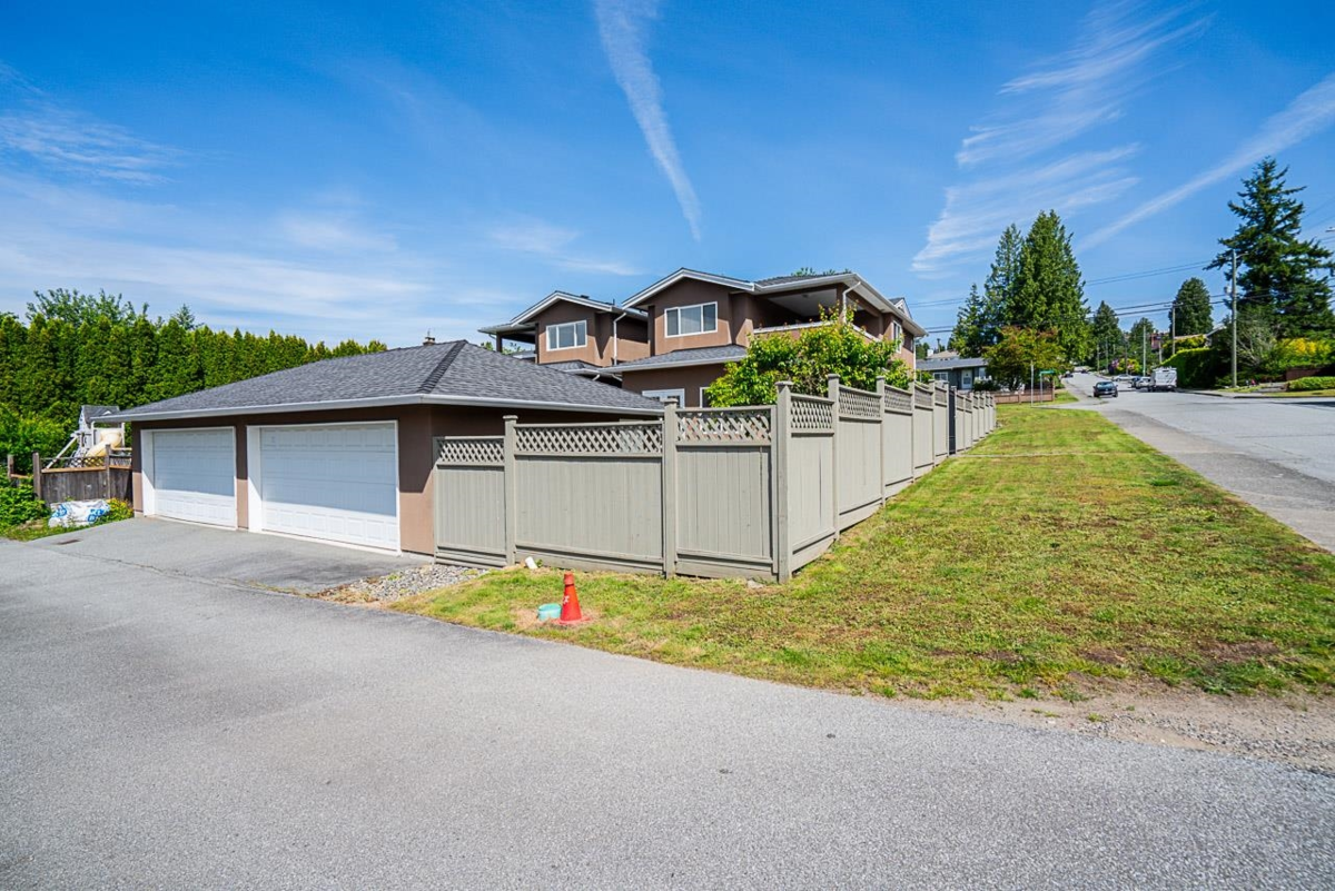Outdoor Kitchen Photo of 5498 Venables Street, Burnaby, BC