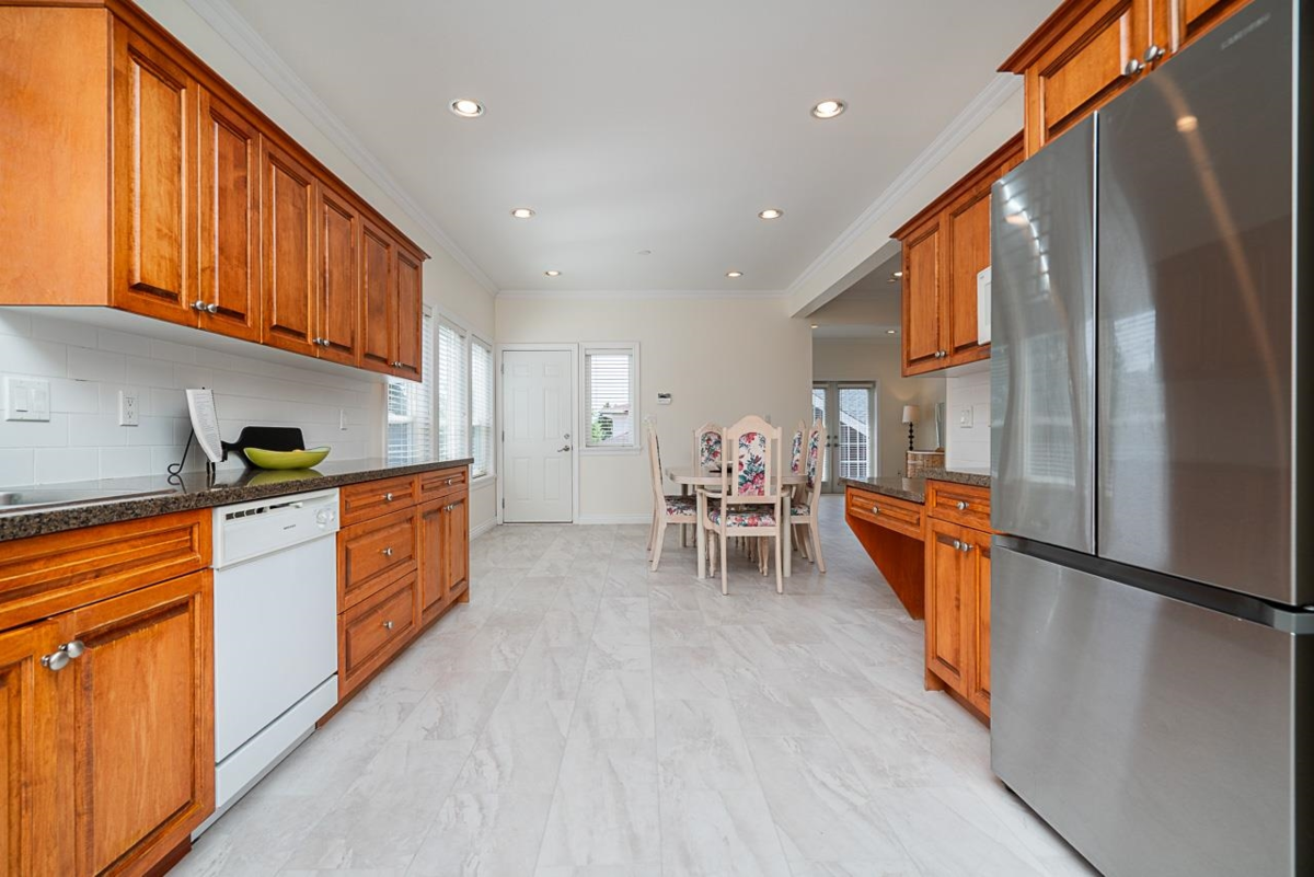 Pantry Photo of 5498 Venables Street, Burnaby, BC
