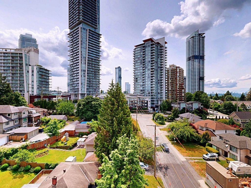 Office / Den Photo of 902 626 Claremont Street, Coquitlam, BC