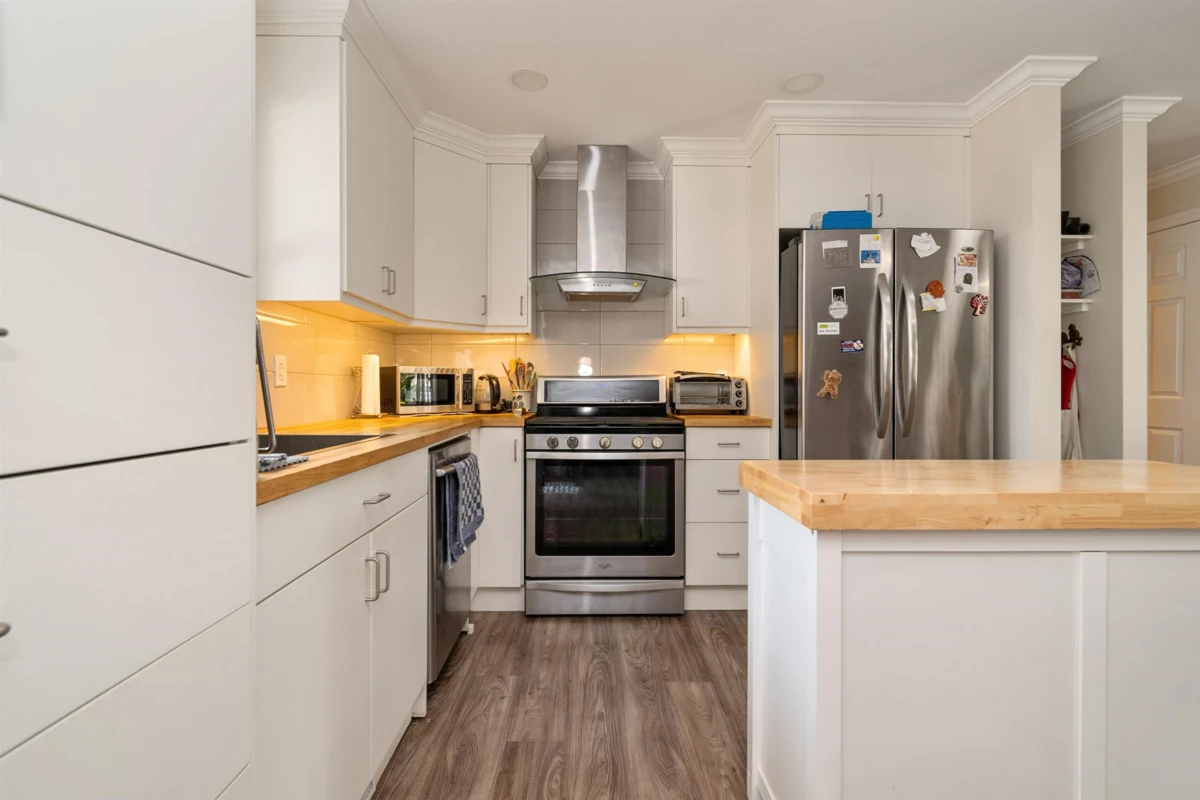 Bedroom 4 Photo of 9598 Johnson Street, Chilliwack, BC