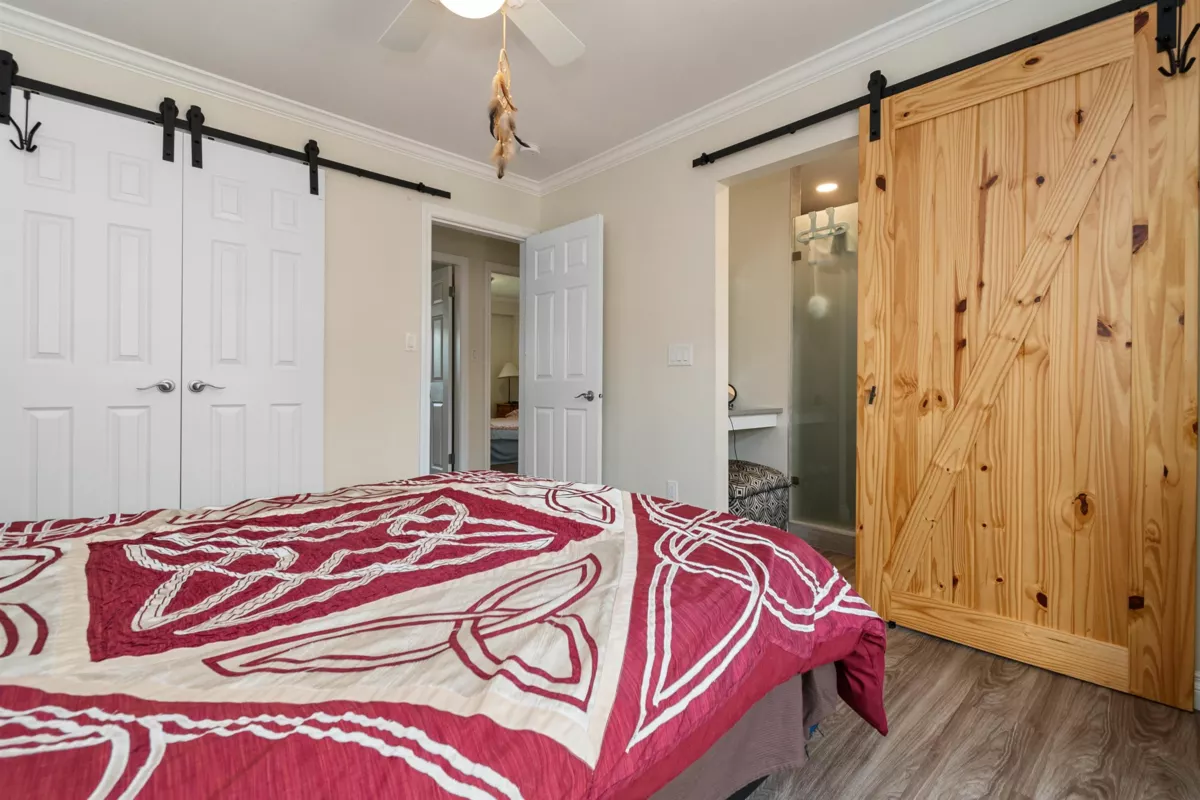 Mudroom Photo of 9598 Johnson Street, Chilliwack, BC