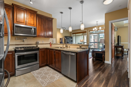 412 2860 Trethewey Street, Abbotsford, BC, Abbotsford West — 2 bed apartment/condo for sale