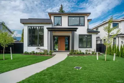 817 Cornell Avenue, Coquitlam, BC, Coquitlam — 8 bed single family residence for sale