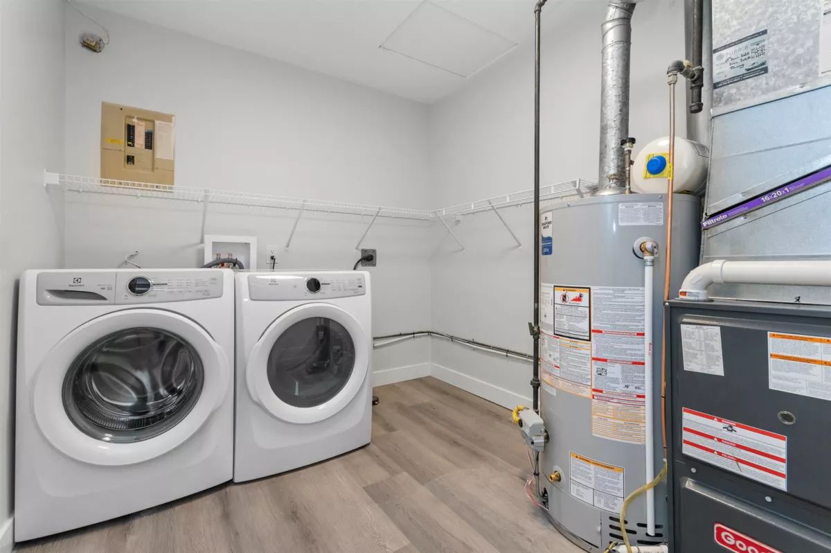 Outdoor Patio Photo of 7155 Rochester Avenue, Chilliwack, BC