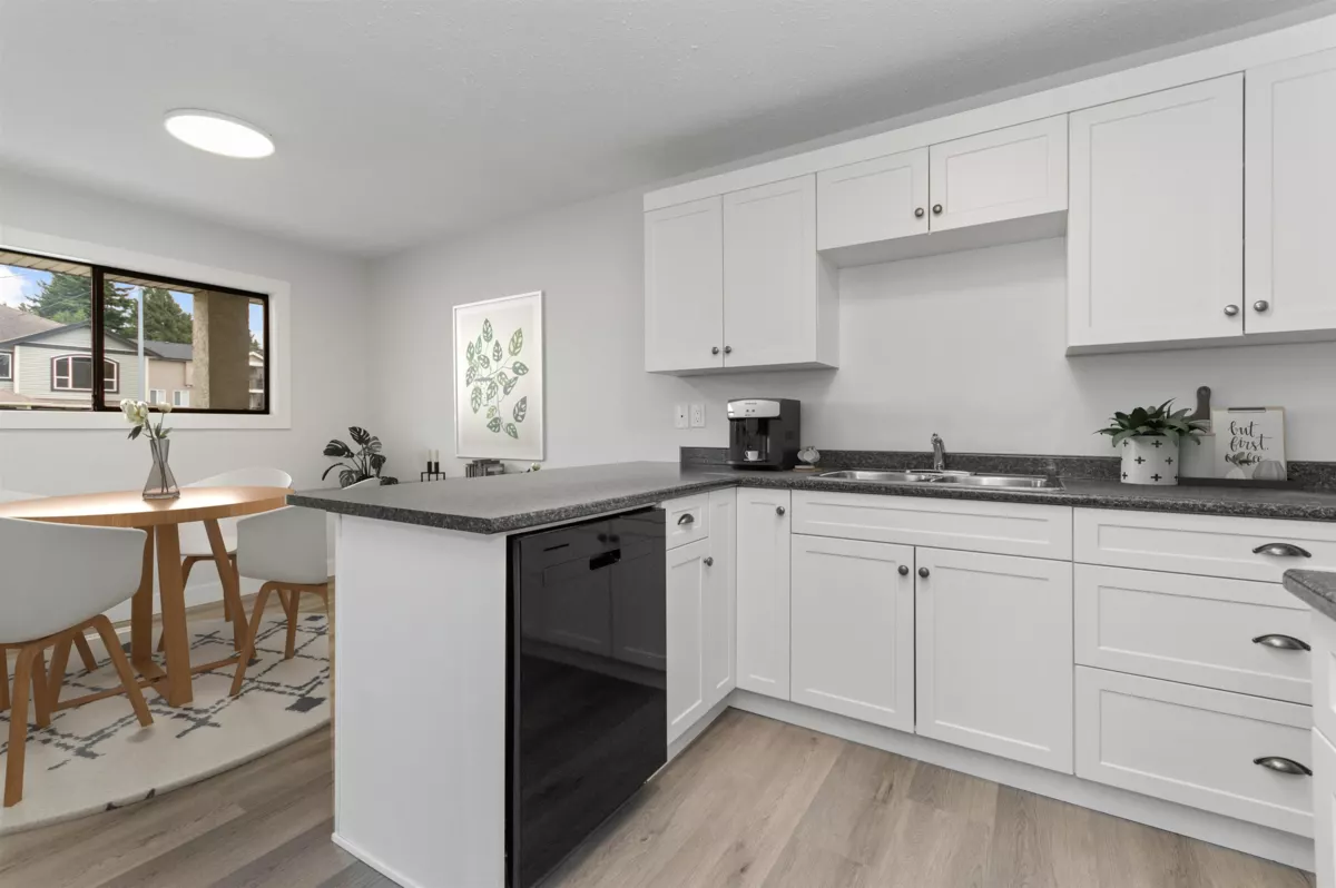 Pantry Photo of 7155 Rochester Avenue, Chilliwack, BC