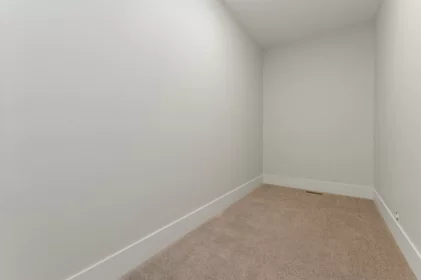 Basement Recreation Room Photo of 10006 Trillium Way, Rosedale, BC