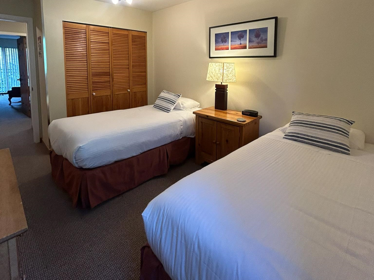 Primary Bathroom Photo of 19 4375 Northlands Boulevard, Whistler, BC