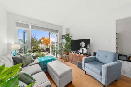 205 4083 Cambie Street, Vancouver, BC, Vancouver — Apartment/Condo for sale