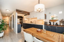 301 7465 Sandborne Avenue, Burnaby, BC