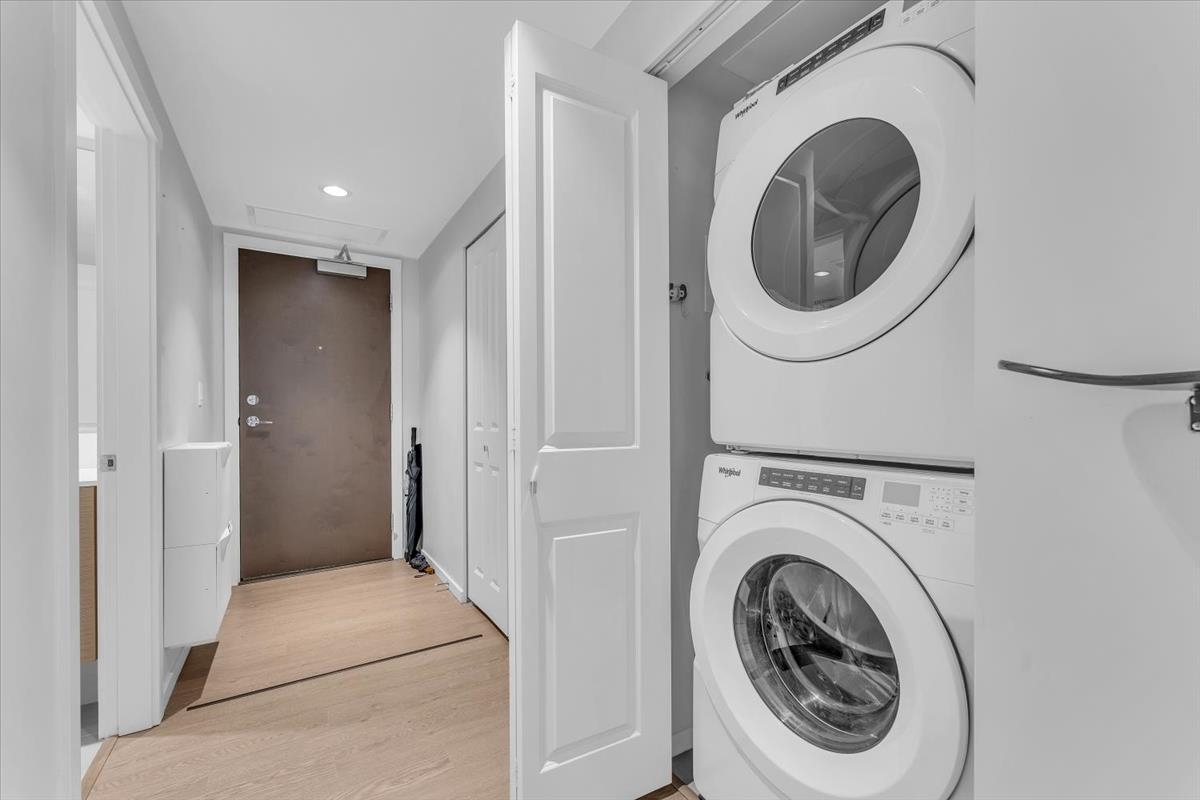Dining Area Photo of 1906 6700 Dunblane Avenue, Burnaby, BC