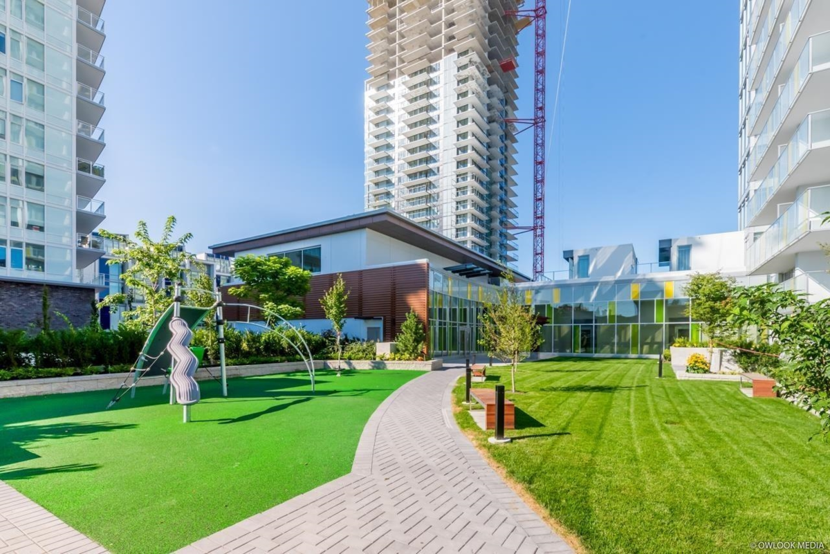 Mudroom Photo of 1906 6700 Dunblane Avenue, Burnaby, BC