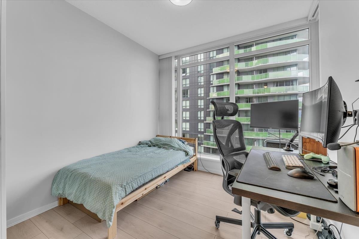 Powder Room Photo of 1906 6700 Dunblane Avenue, Burnaby, BC