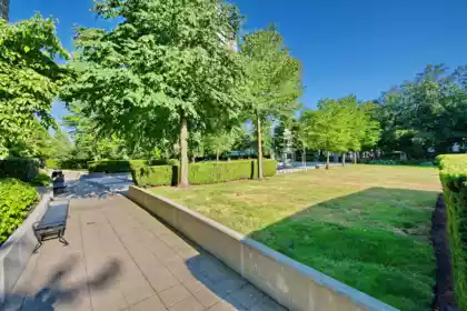 301 7063 Hall Avenue, Burnaby, BC, Burnaby — Apartment/Condo for sale