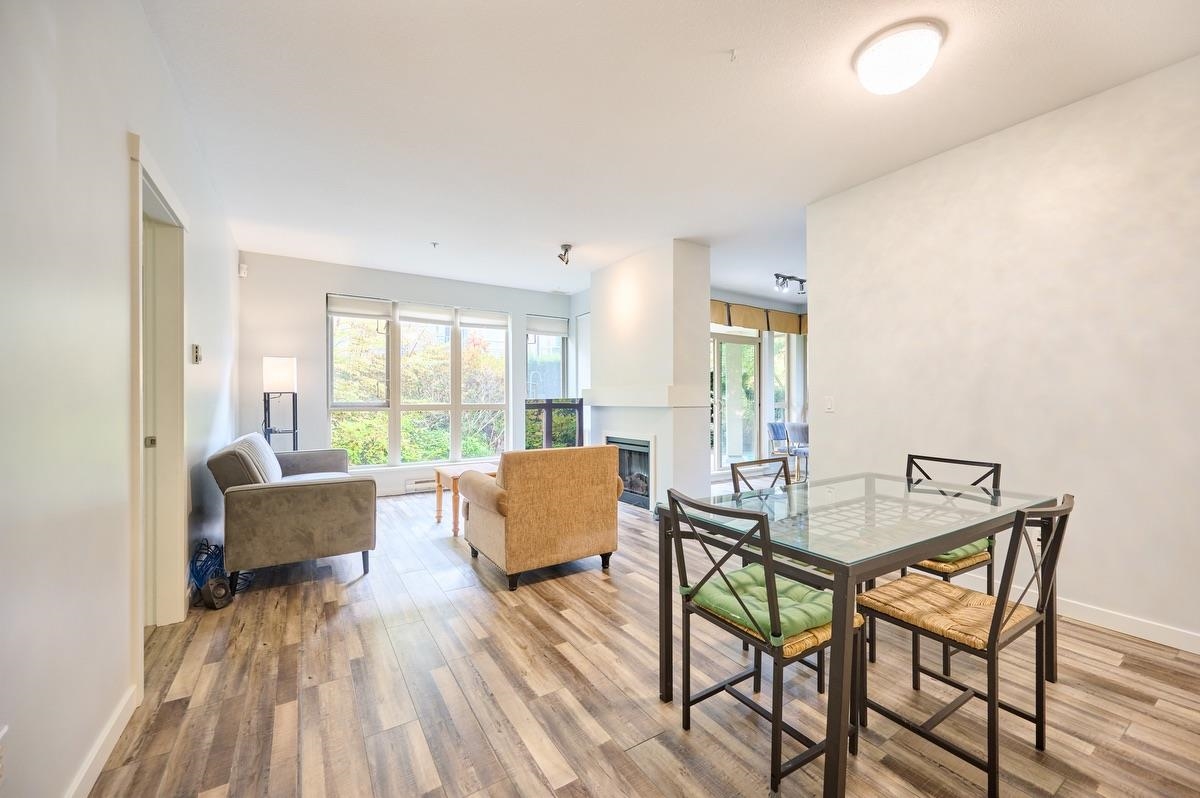 Living Room Photo of 119 801 Klahanie Drive, Port Moody, BC