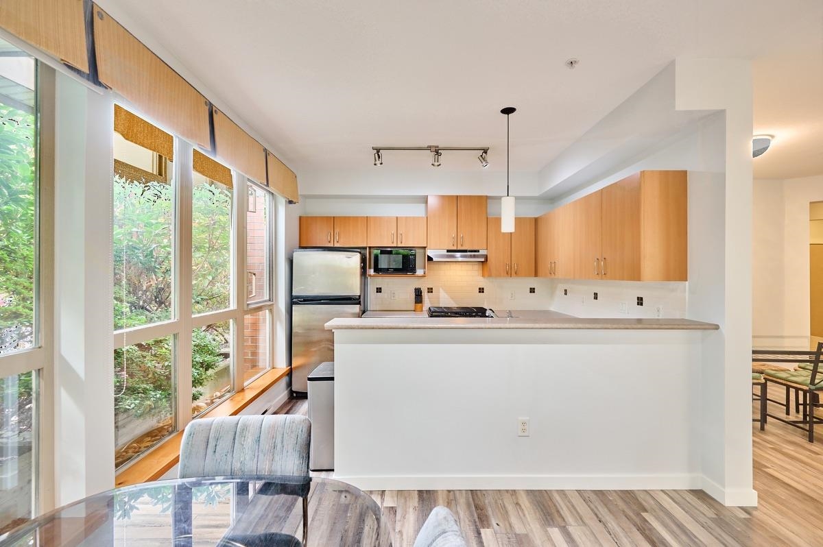 Primary Bathroom Photo of 119 801 Klahanie Drive, Port Moody, BC