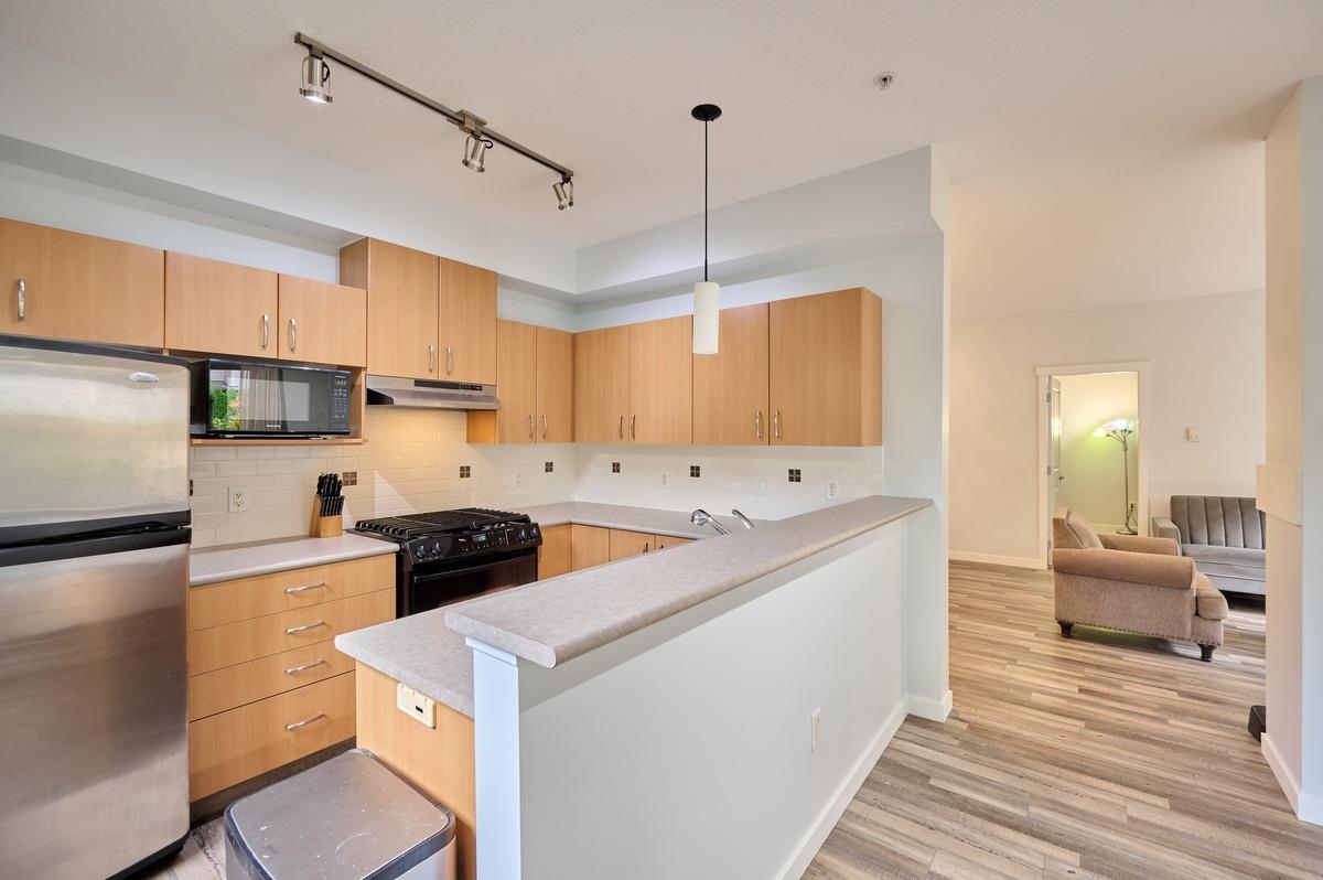 Walk-In Closet Photo of 119 801 Klahanie Drive, Port Moody, BC