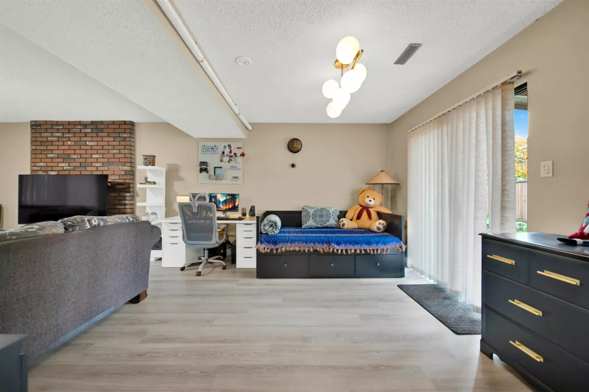 Office / Den Photo of 11918 72a Avenue, Delta, BC