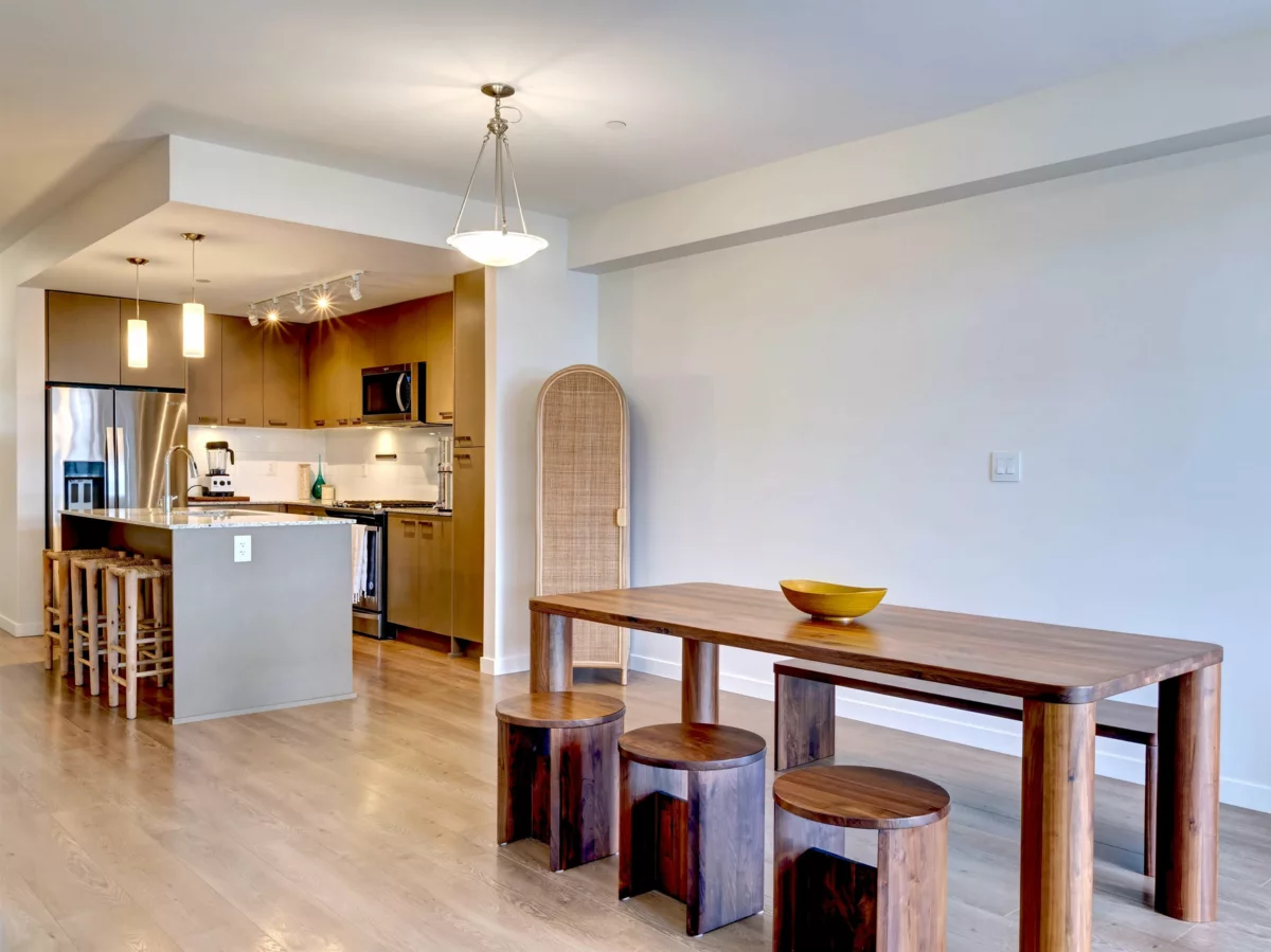 Kitchen Island Photo of 5917 Beachgate Lane, Sechelt, BC