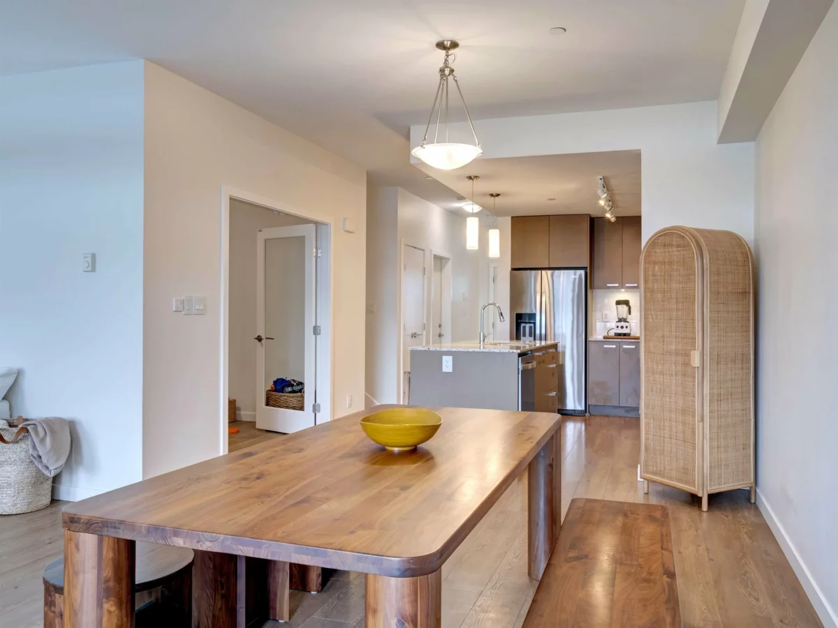 Kitchen Photo of 5917 Beachgate Lane, Sechelt, BC