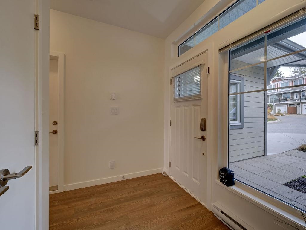 Outdoor Patio Photo of 5917 Beachgate Lane, Sechelt, BC