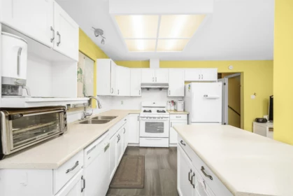 Primary Bedroom Photo of 1931 Westview Drive, North Vancouver, BC
