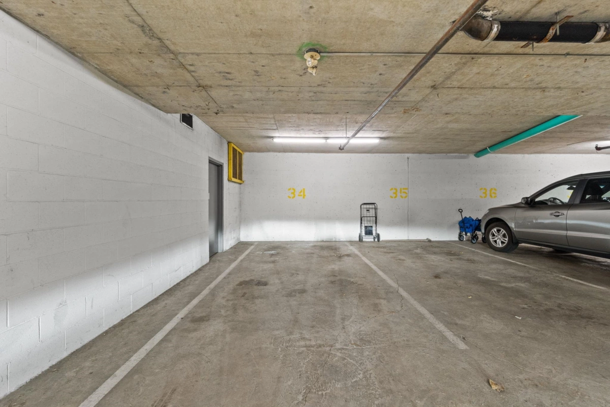 Outdoor Patio Photo of 101 15150 29a Avenue, Surrey, BC