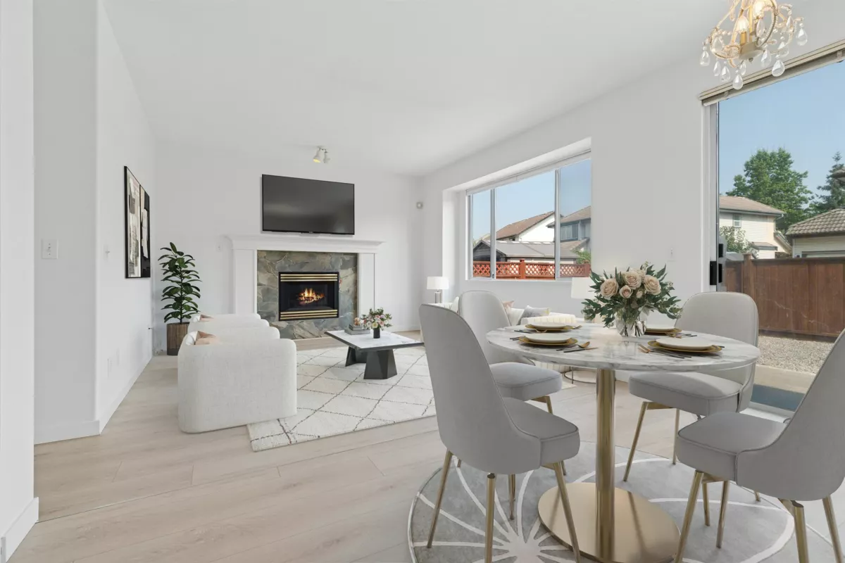 Breakfast Nook Photo of 1239 Thames Close, Port Coquitlam, BC