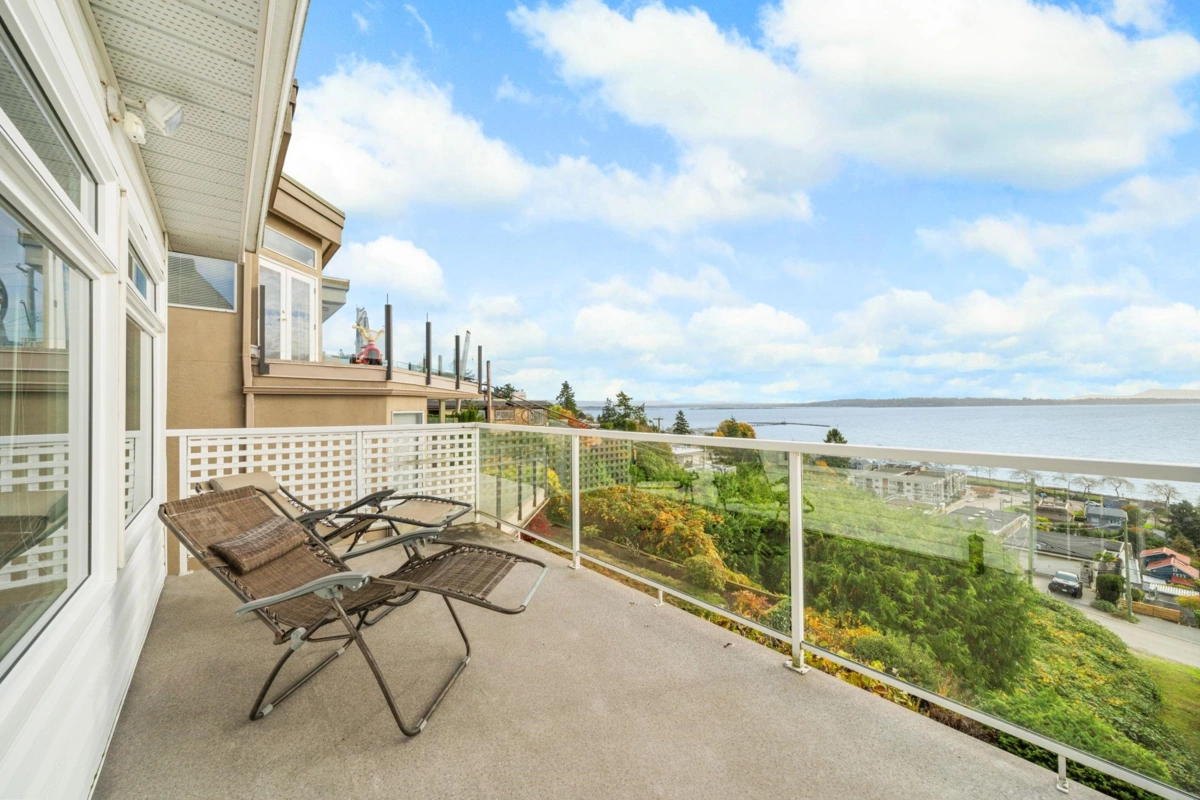 Bedroom 2 Photo of 14786 Upper Roper Avenue, White Rock, BC