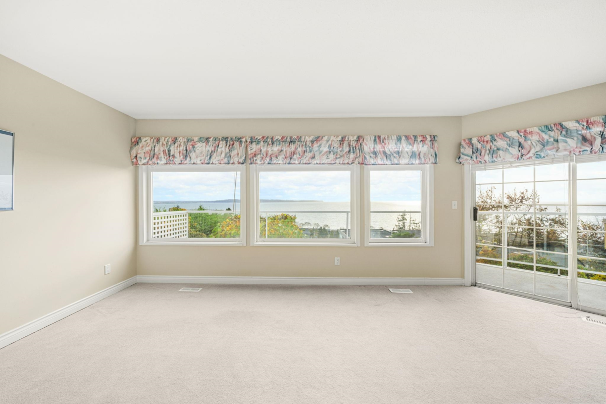 Office / Den Photo of 14786 Upper Roper Avenue, White Rock, BC