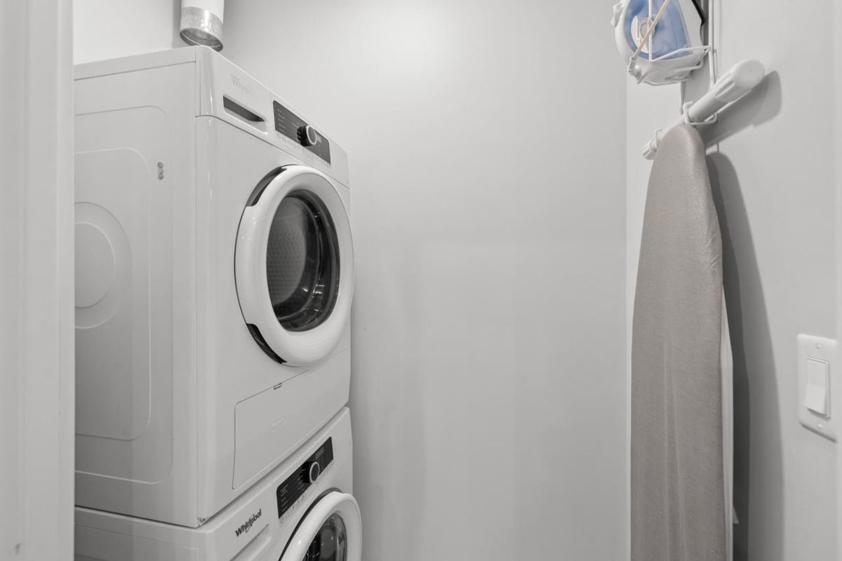 Guest Bathroom Photo of 4317 2180 Kelly Avenue, Port Coquitlam, BC