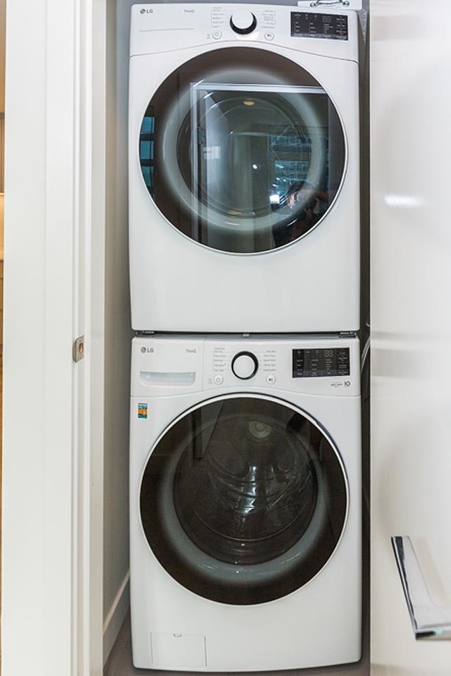 Powder Room Photo of 1305 318 Alderson Avenue, Coquitlam, BC