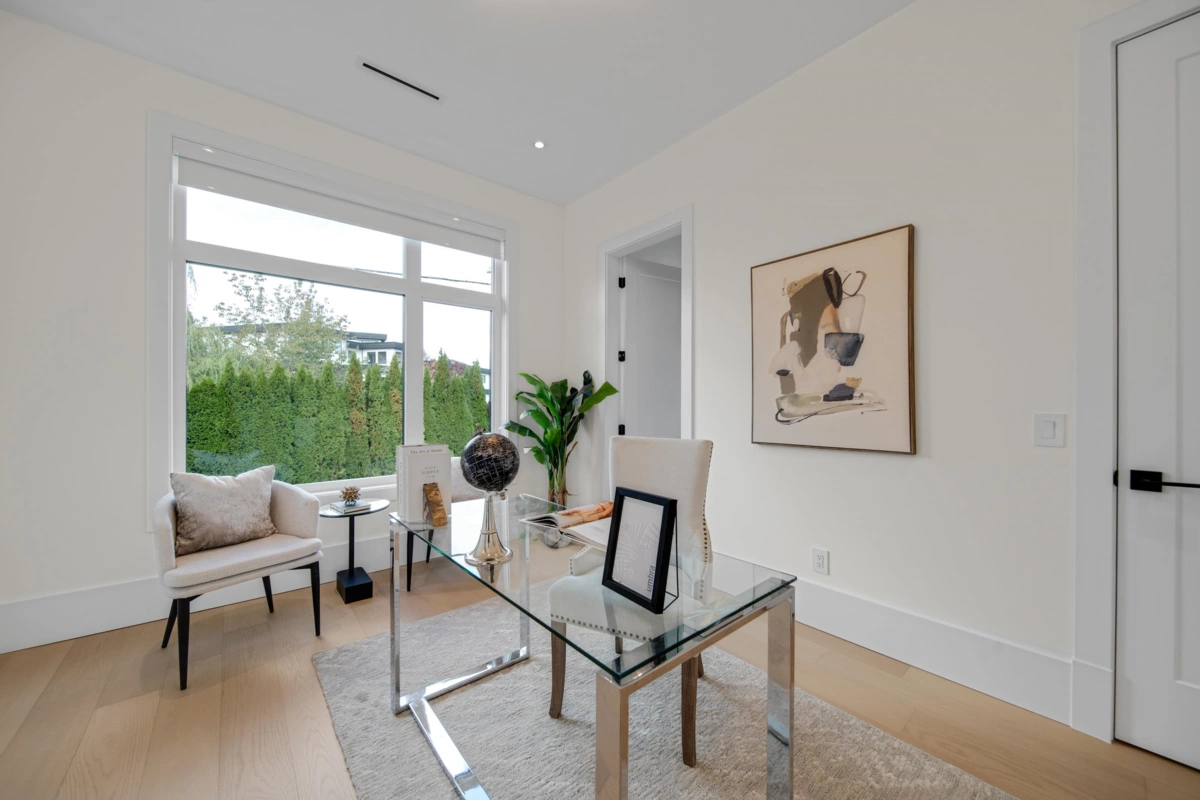 Family Room Photo of 9500 Finn Road, Richmond, BC