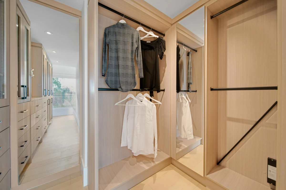 Outdoor Deck Photo of 9500 Finn Road, Richmond, BC