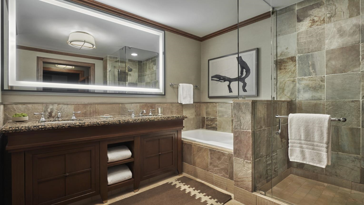 Kitchen Island Photo of 324 4591 Blackcomb Way, Whistler, BC