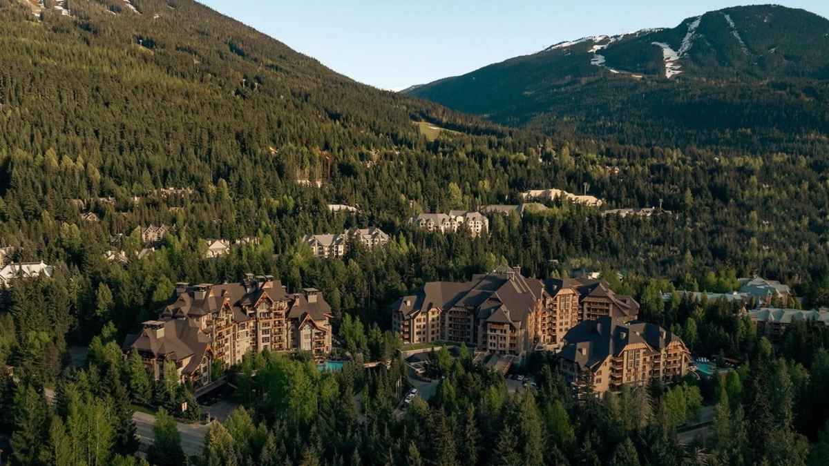 Office / Den Photo of 324 4591 Blackcomb Way, Whistler, BC