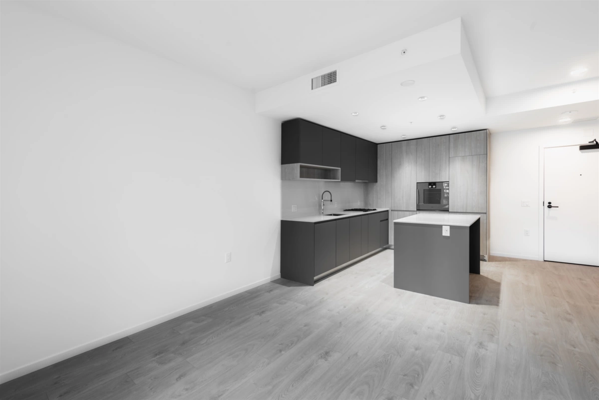 Living Room Photo of 566 6600 Minoru Boulevard, Richmond, BC