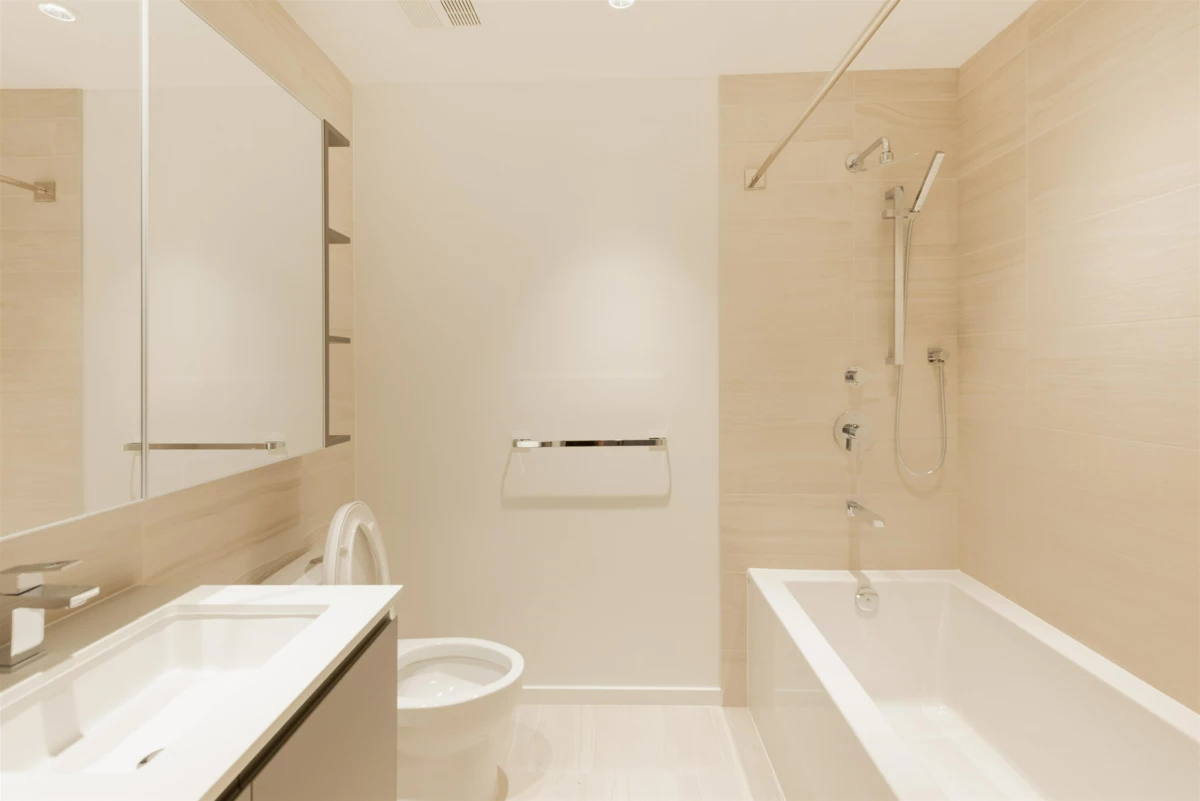 Walk-In Closet Photo of 566 6600 Minoru Boulevard, Richmond, BC