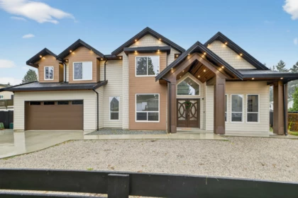 21010 119 Avenue, Maple Ridge, BC