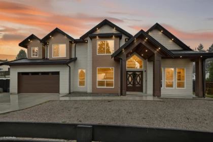 21010 119 Avenue, Maple Ridge, BC