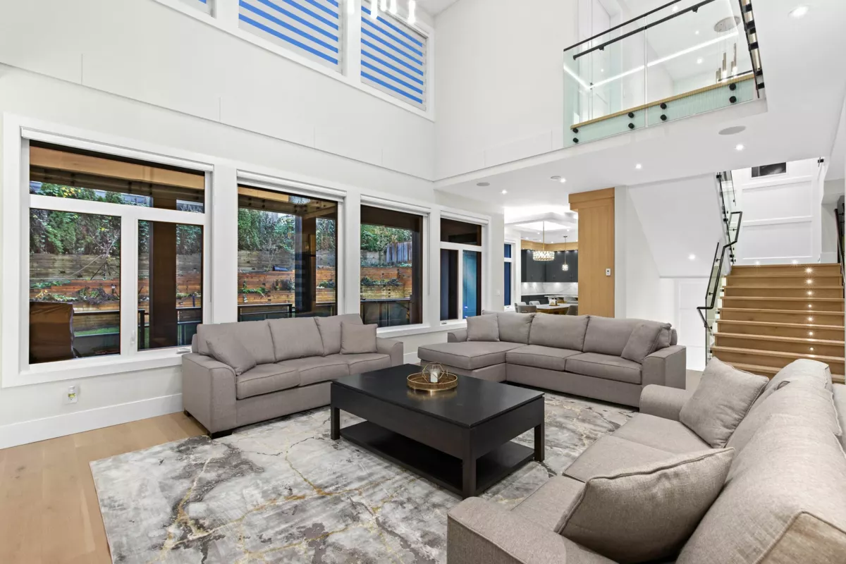 Guest Bathroom Photo of 17568 102 Avenue, Surrey, BC